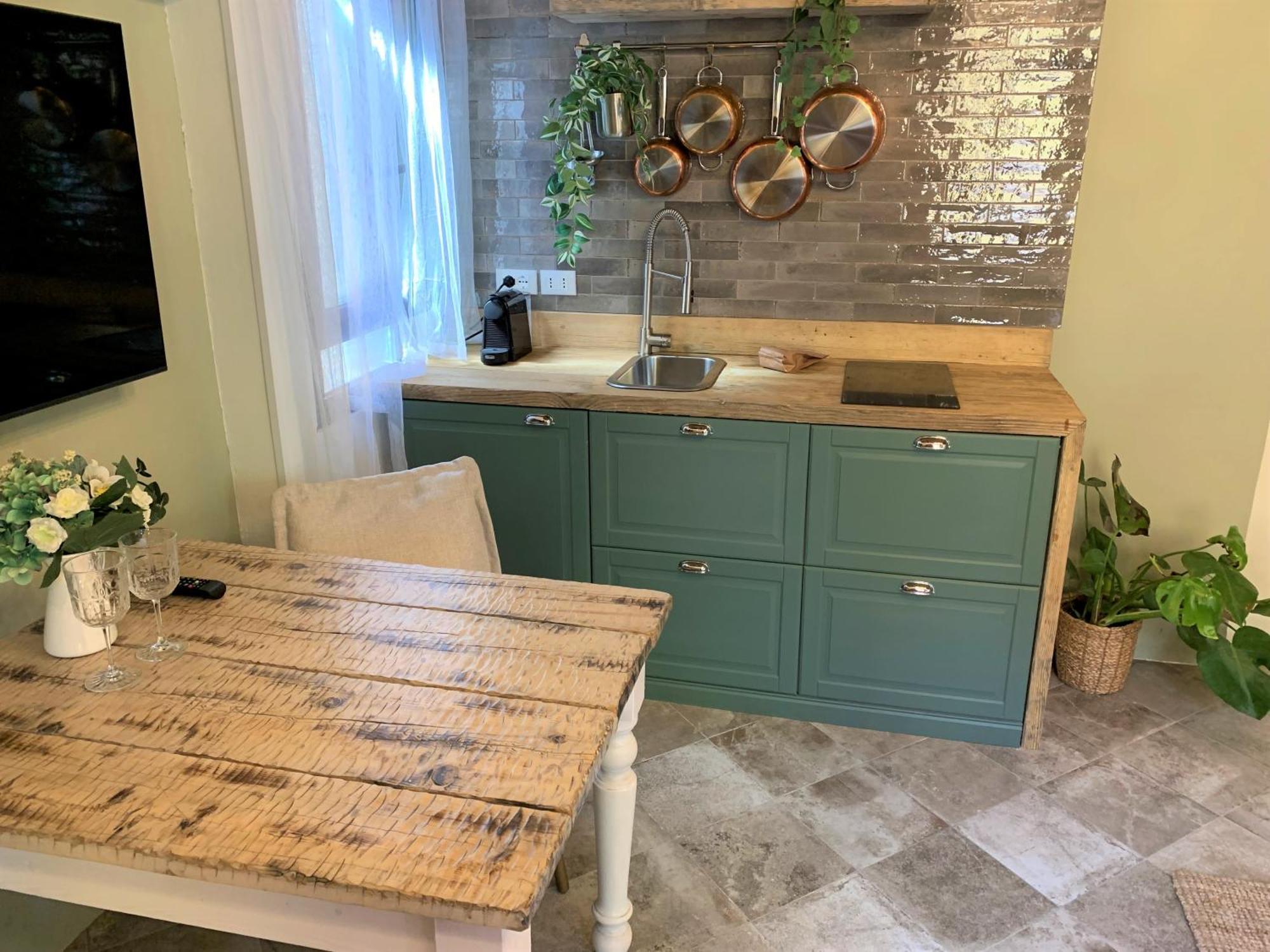Mini Suite Кіоджа Екстер'єр фото